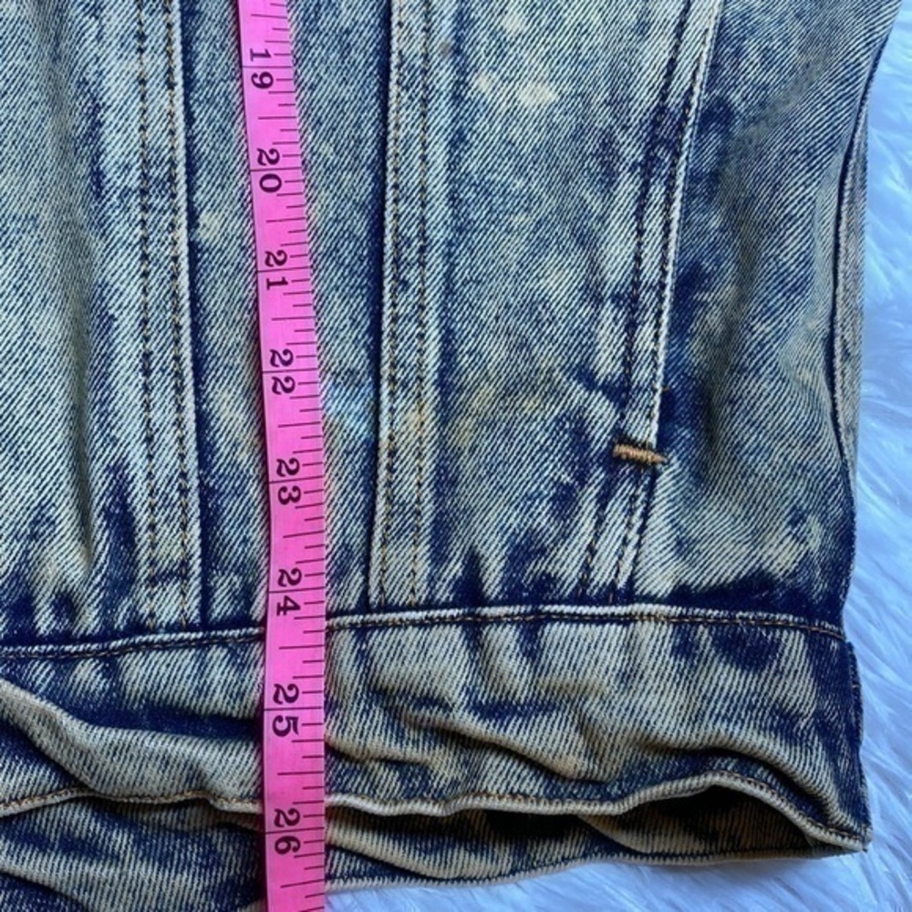 Vintage acid washed denim jacket with NYC on the back Medium unisex - Picture 7 of 7
